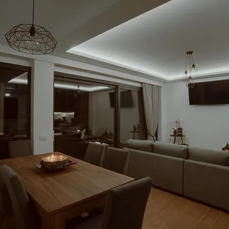 Etoile Villa *