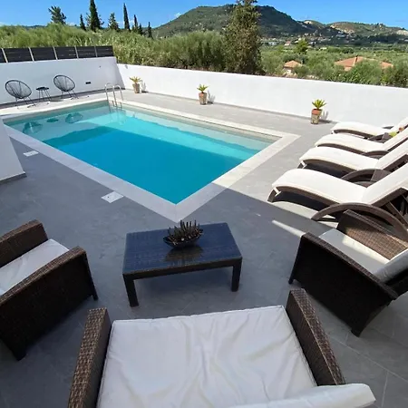 Etoile Villa *