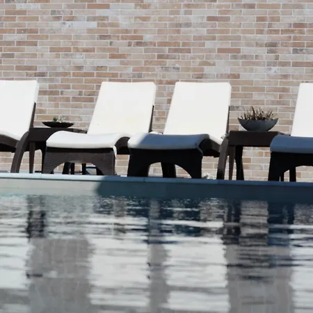 Etoile Villa Áyios Kírikos