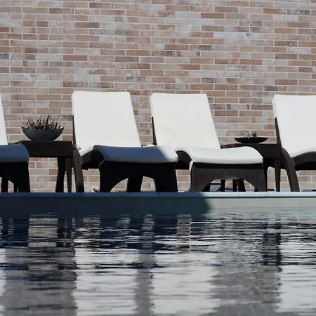 Etoile * Áyios Kírikos