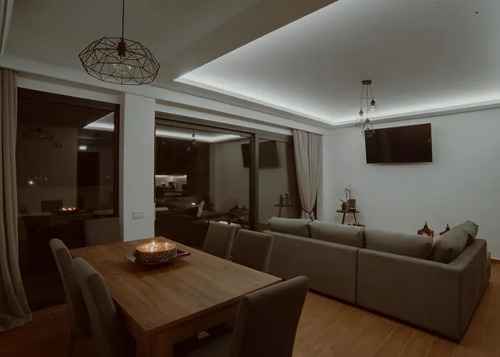 Etoile Villa *