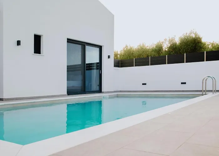 Etoile Villa Áyios Kírikos